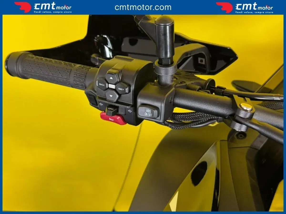 CFMOTO 700MT Adventure (2025 - 26) (6)
