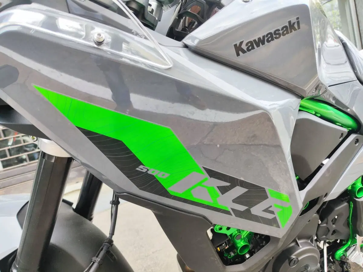 Kawasaki KLE 500 SE (2026 - 27) (13)