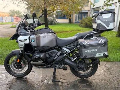 Bmw R 1300 GS Adventure Triple Black (2025 - 26) usata