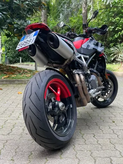 Ducati Hypermotard 950 RVE (2022 - 25) usata