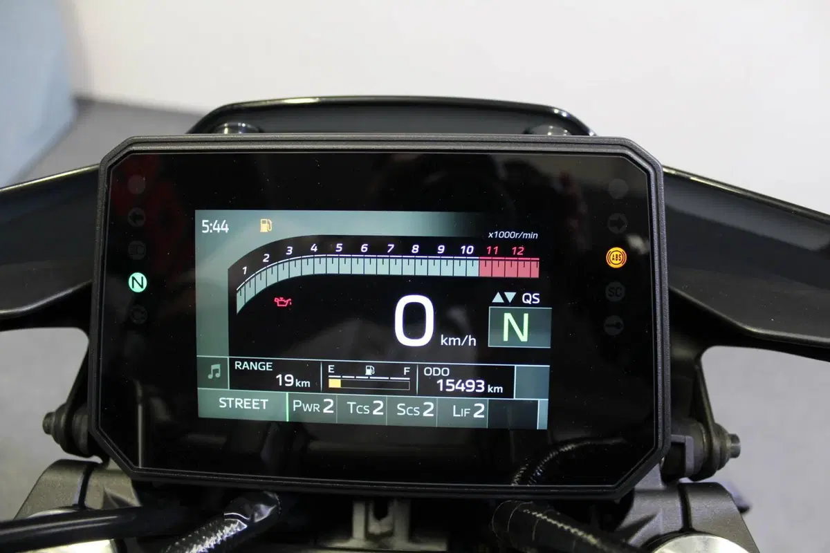 Yamaha MT-09 (2024 - 26) (3)