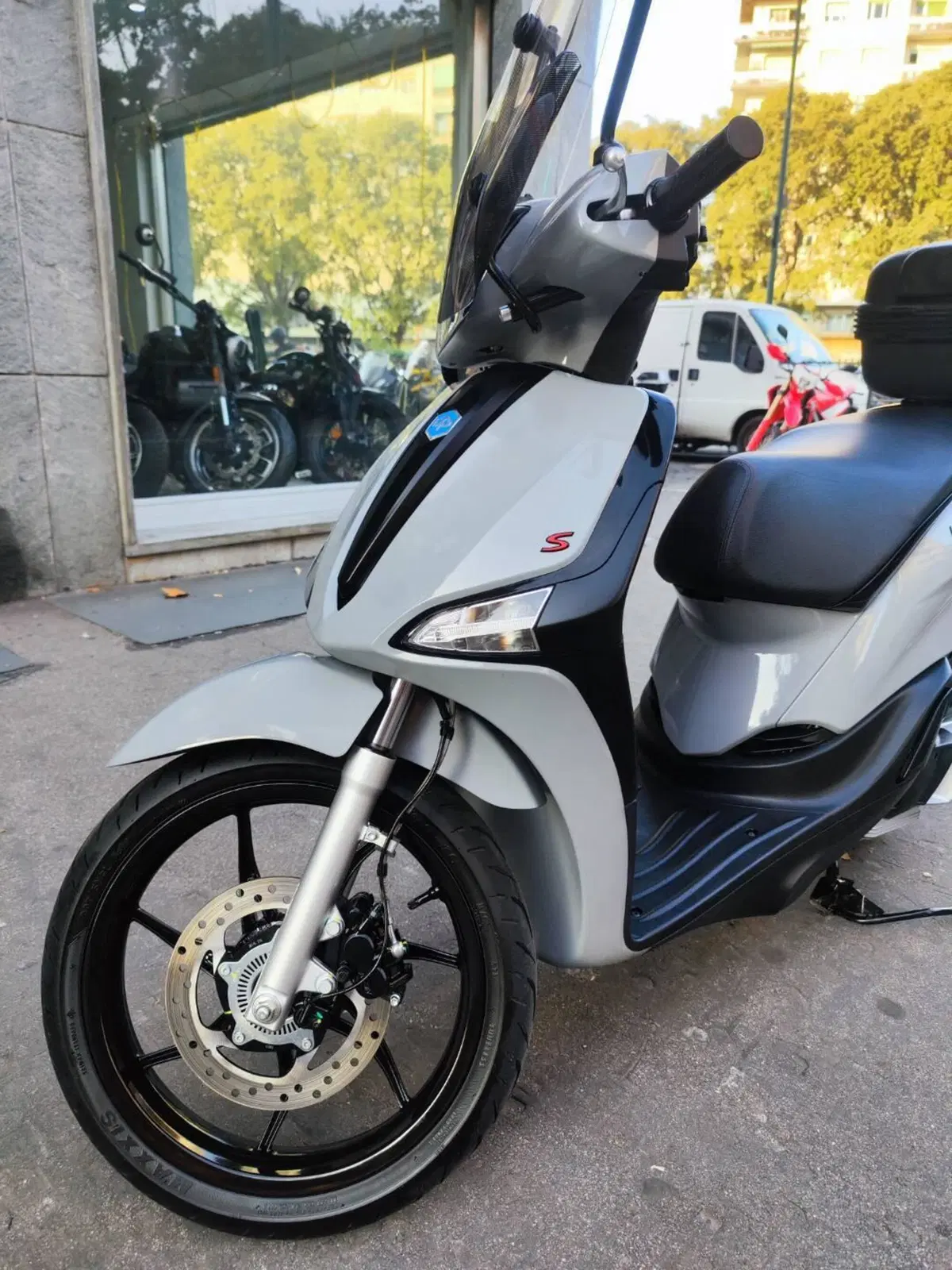 Piaggio Liberty 150 3V S ABS (2021 - 24) (13)