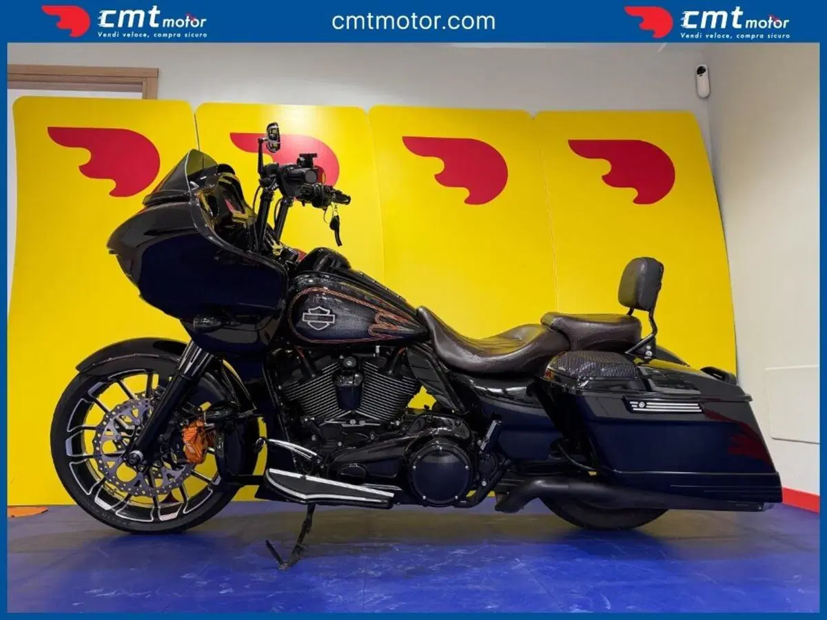 Harley-Davidson 107 Road Glide Special (2017 - 18) - FLTRXS (3)