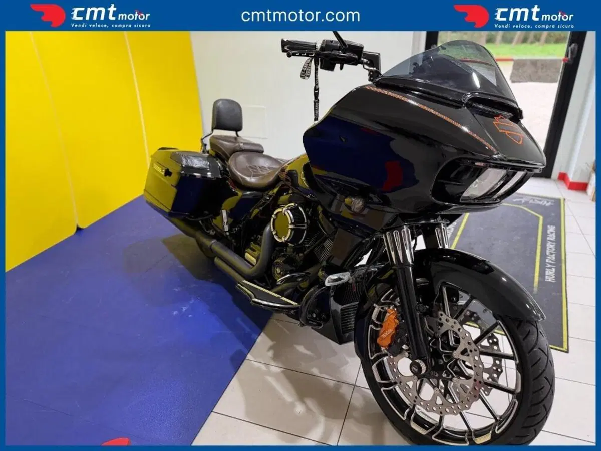 Harley-Davidson 107 Road Glide Special (2017 - 18) - FLTRXS (6)