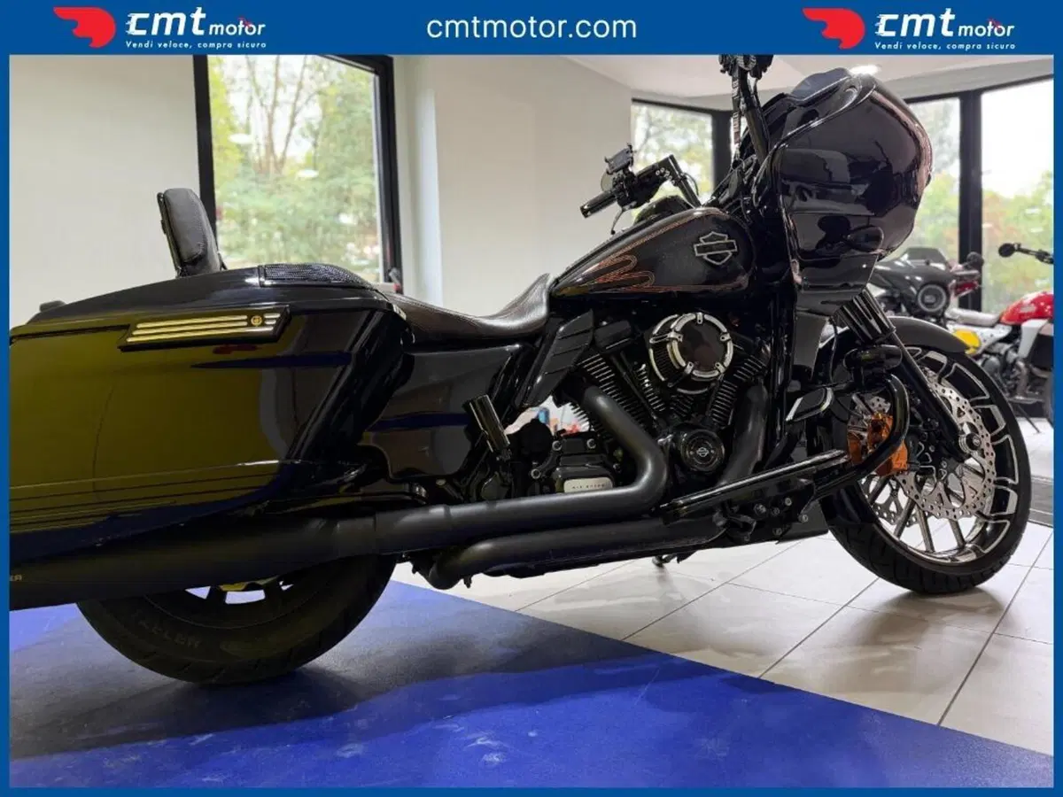 Harley-Davidson 107 Road Glide Special (2017 - 18) - FLTRXS (7)
