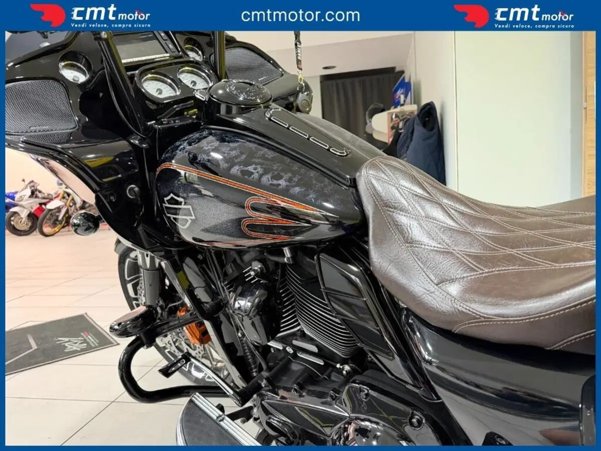 Harley-Davidson 107 Road Glide Special (2017 - 18) - FLTRXS (8)