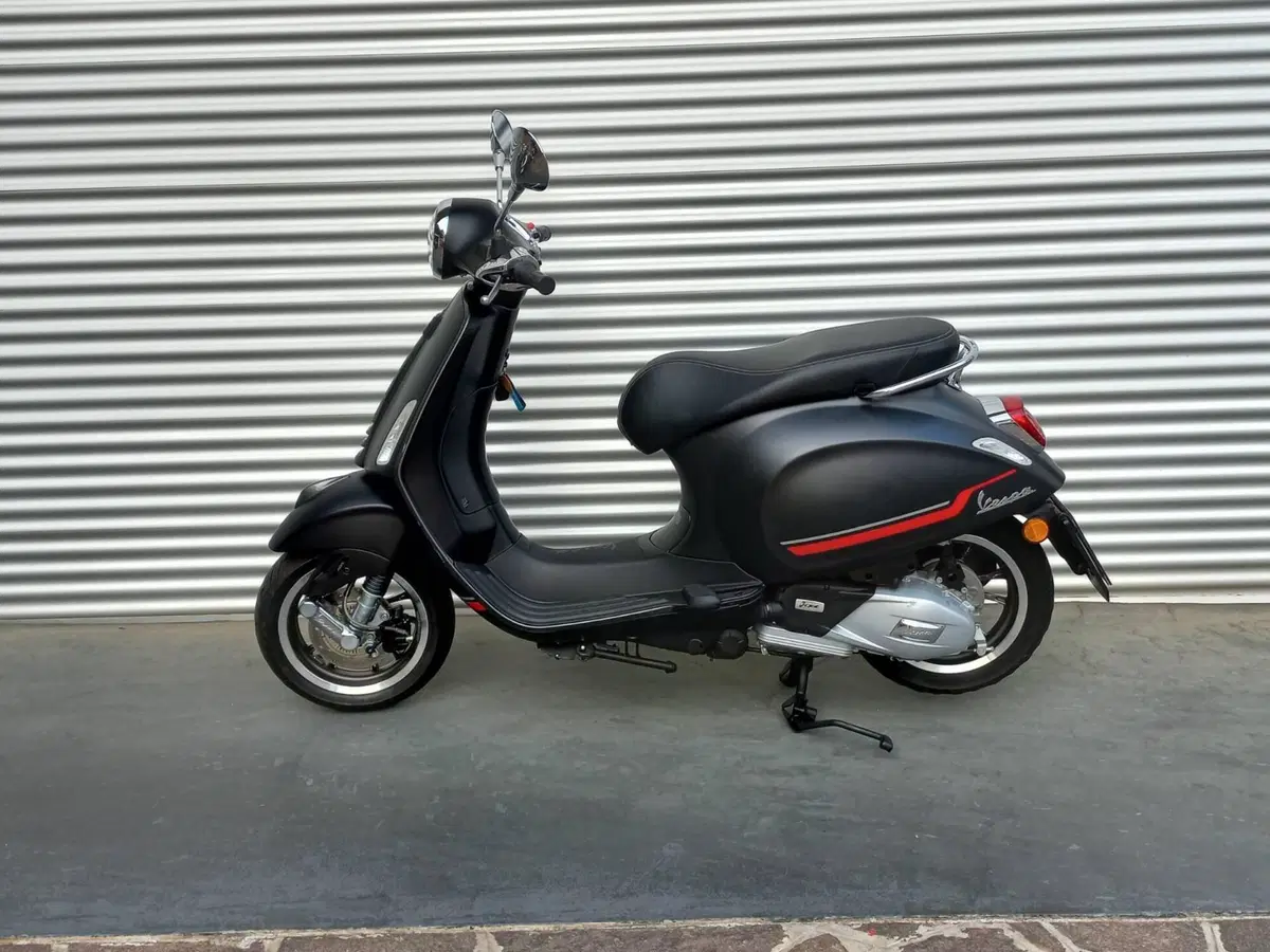 Vespa Primavera 150 3V ie Sport ABS (2021 - 22) (5)