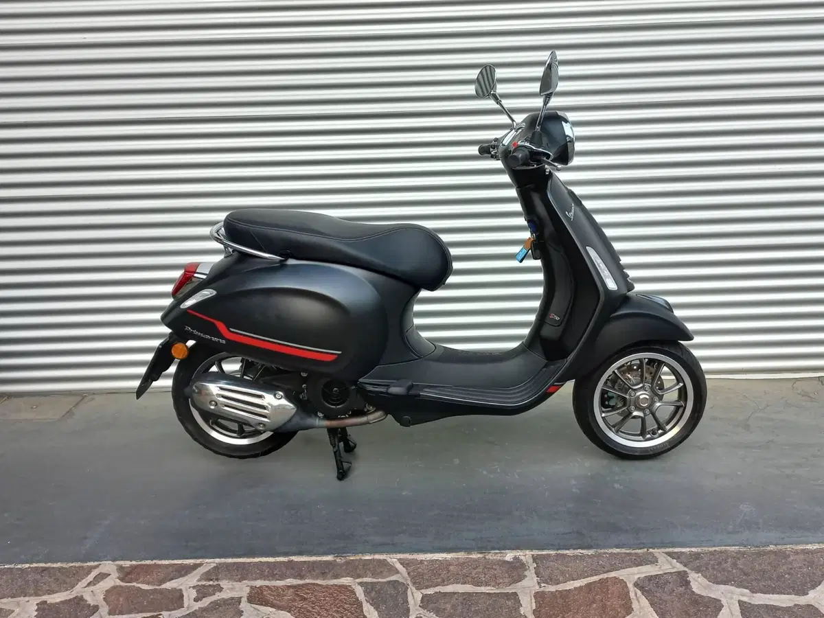Vespa Primavera 150 3V ie Sport ABS (2021 - 22) (2)
