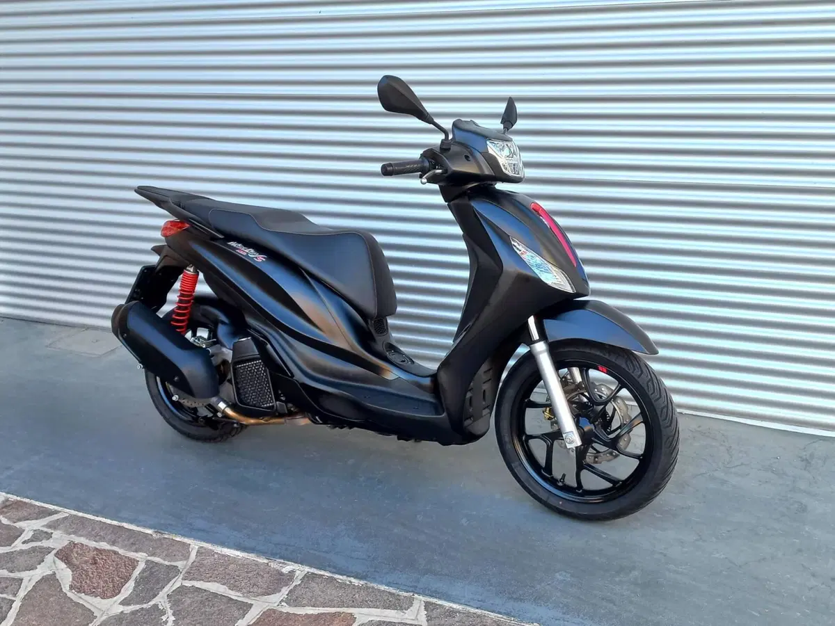 Piaggio Medley 125 S ABS (2021 - 24) (3)