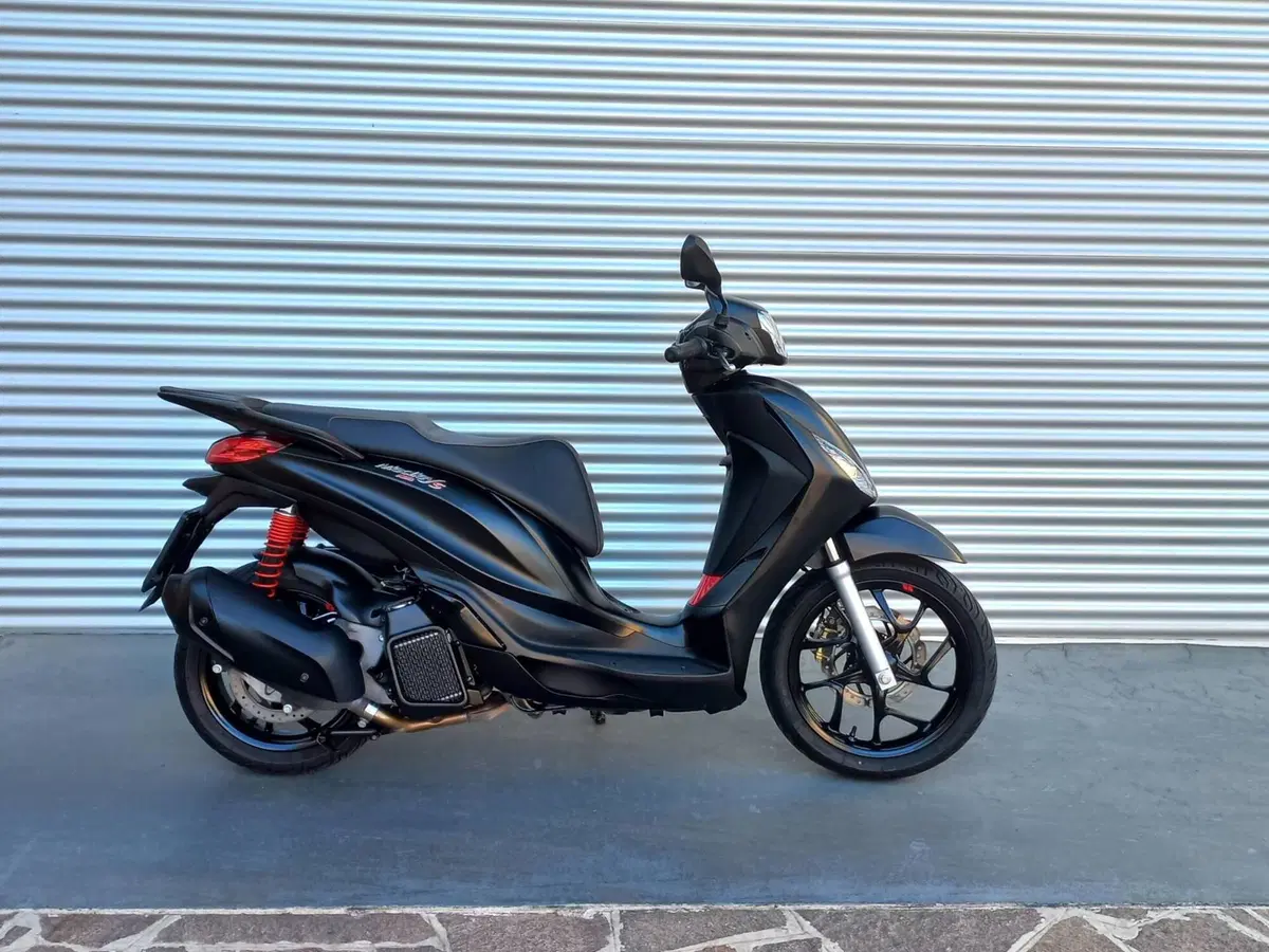 Piaggio Medley 125 S ABS (2021 - 24) (2)