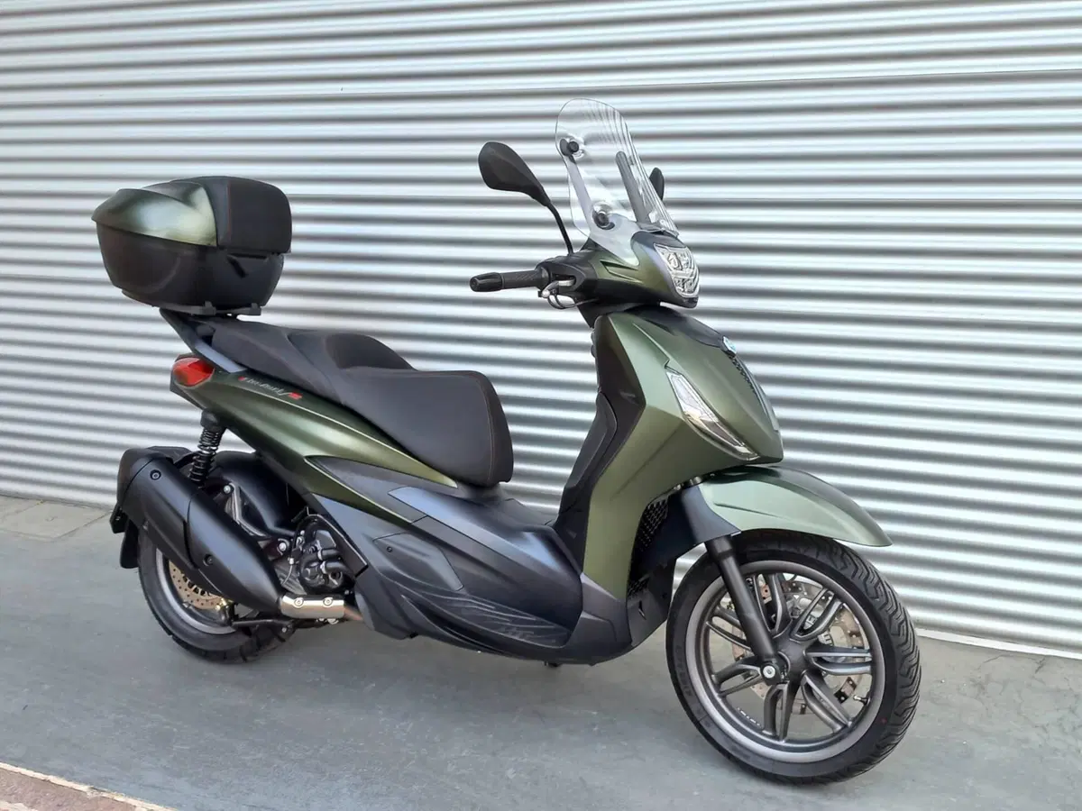 Piaggio Beverly 300 S ABS-ASR (2021 - 25) (3)