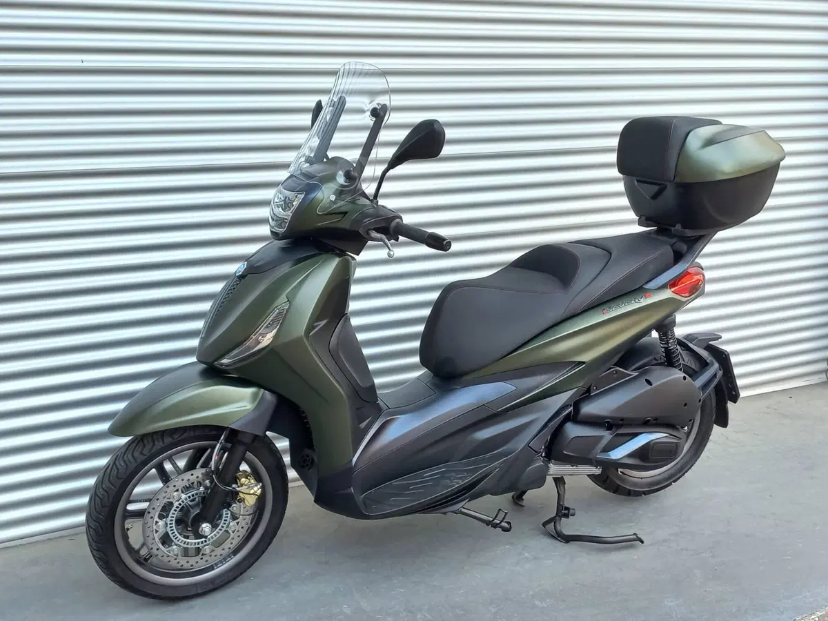 Piaggio Beverly 300 S ABS-ASR (2021 - 25) (4)