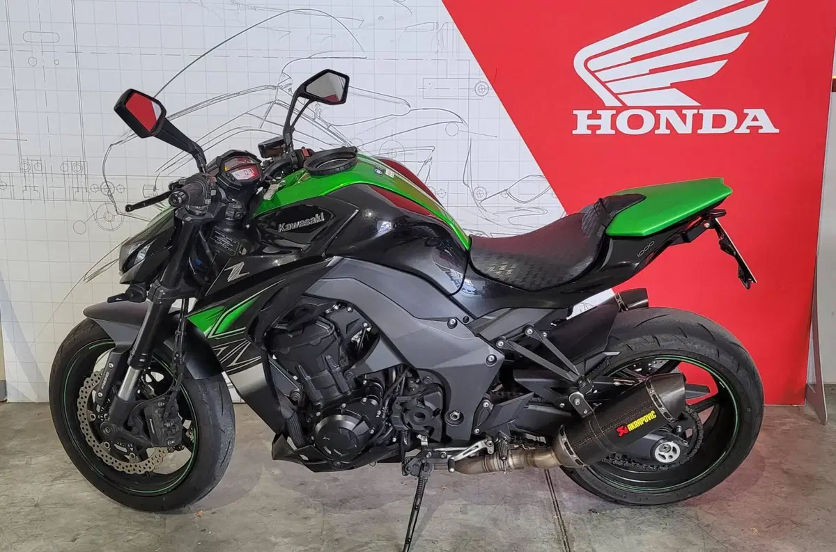 Kawasaki Z 1000 (2017 - 20) (2)