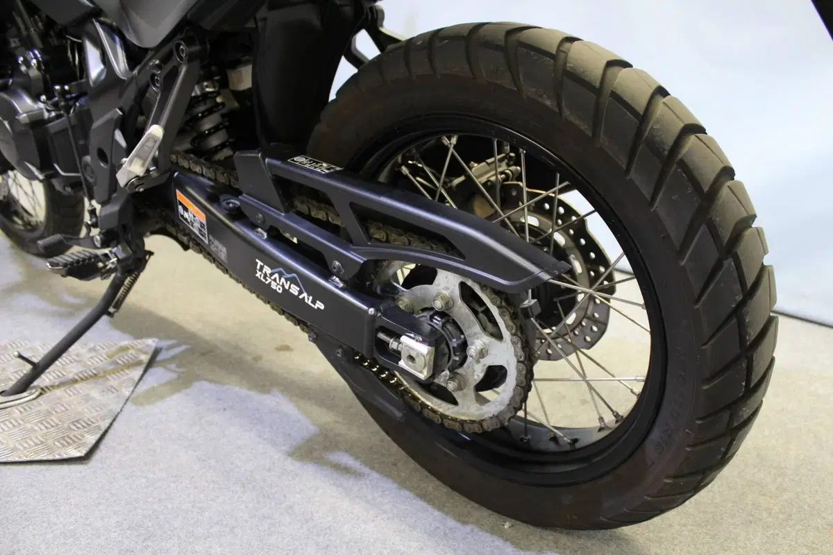 Honda Transalp XL750 (2023 - 24) (15)