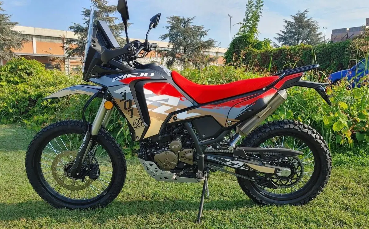 Rieju Aventura Rally 307 (2025 - 26) (2)