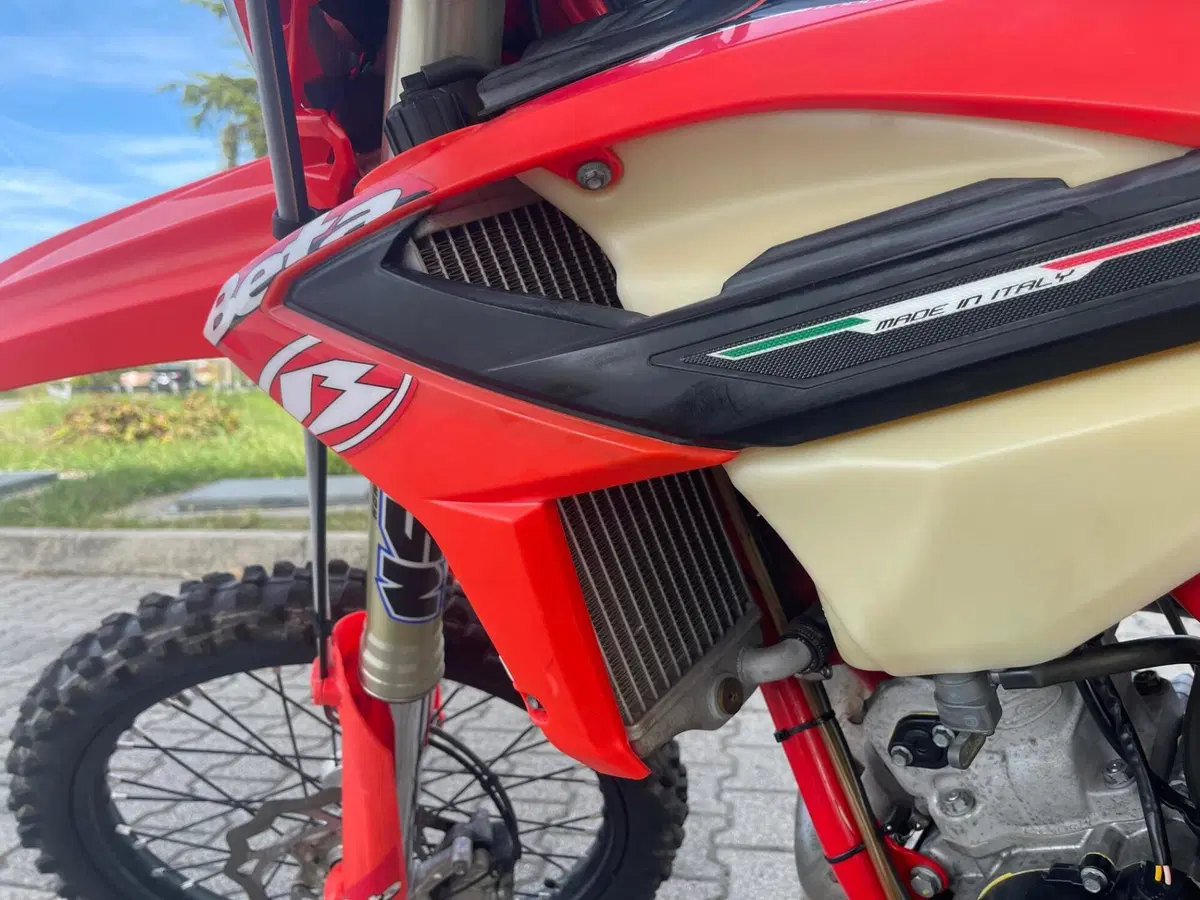 Betamotor RR 125 2T Enduro (2023) (4)