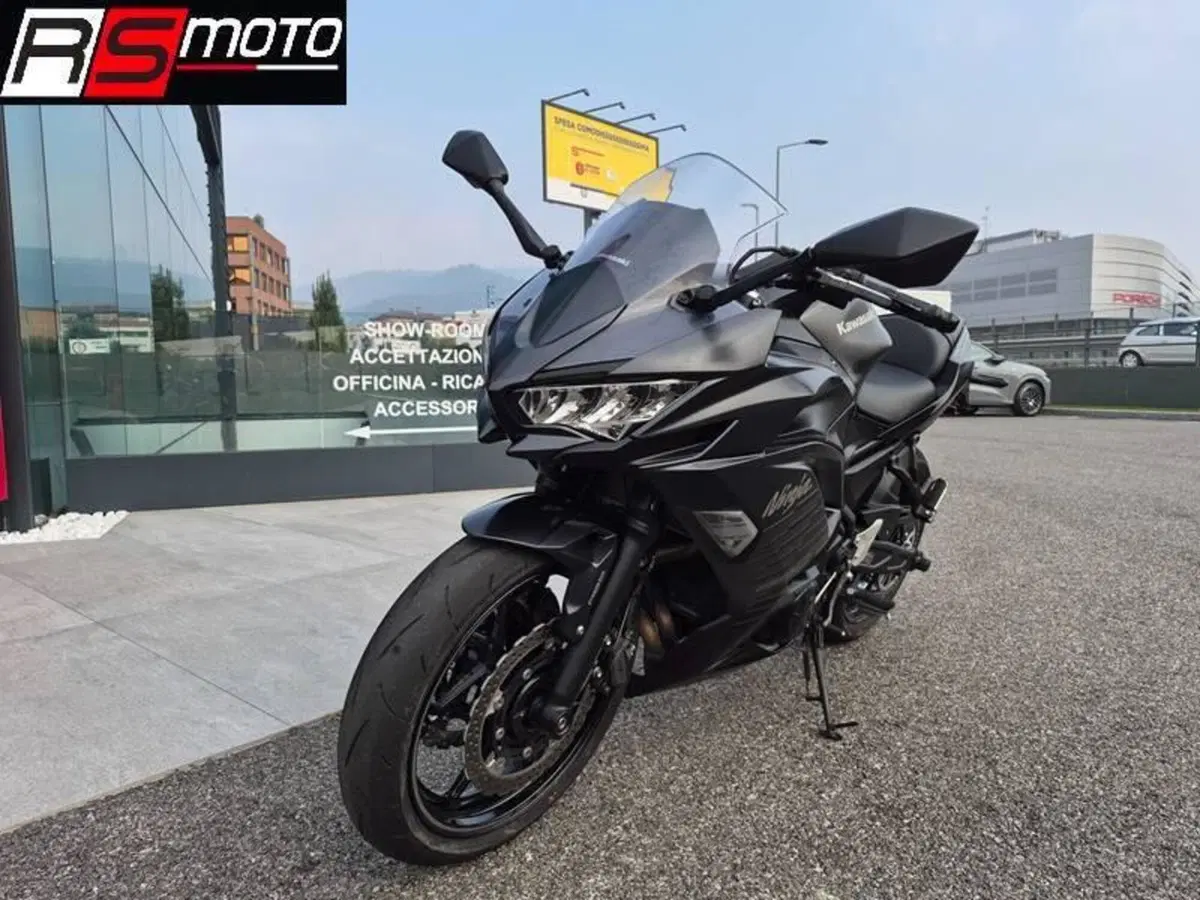 Kawasaki Ninja 650 (2025 - 26) (2)