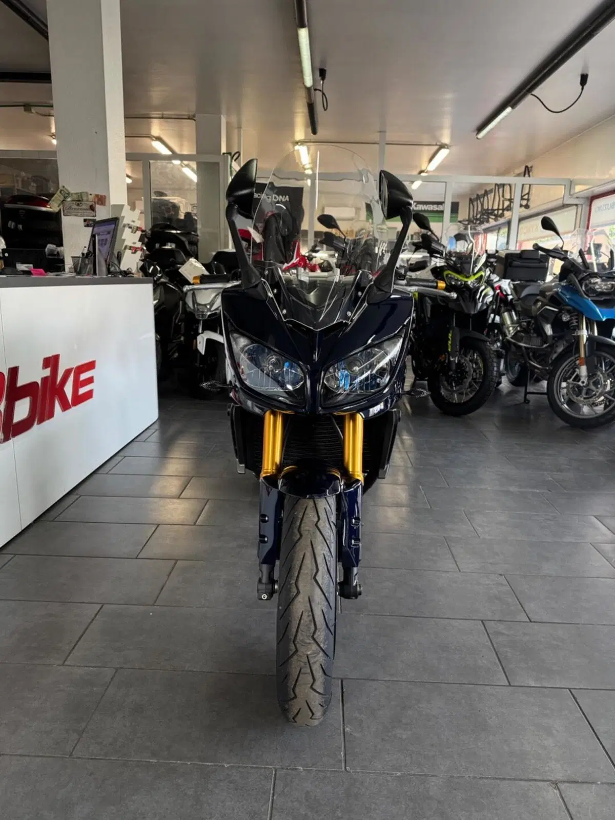 Yamaha FZ1 Fazer (2006 - 16) (3)