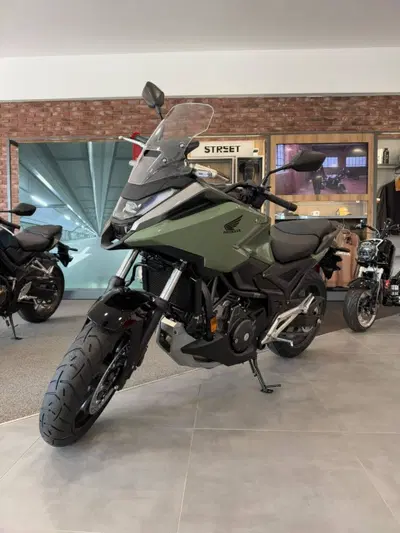 Honda NC 750 X DCT (2025 - 26) nuova