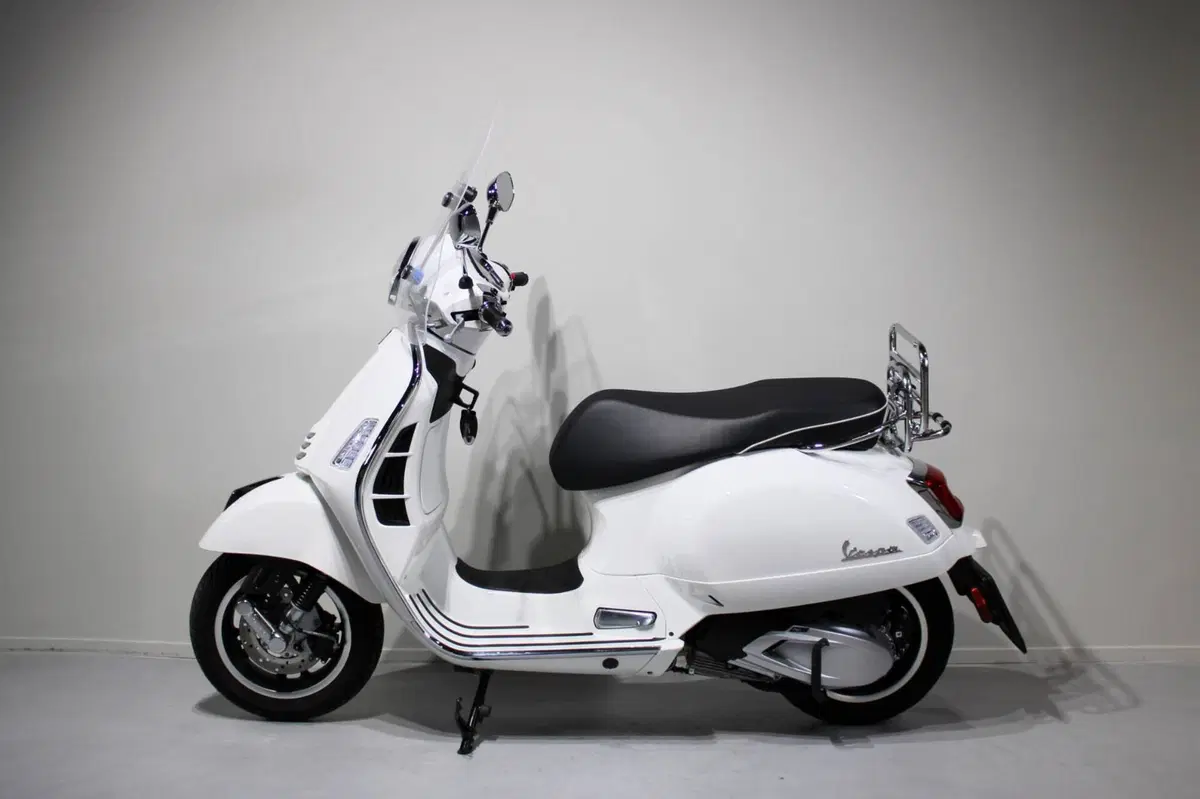Vespa GTS 310 (2025 - 26) (4)