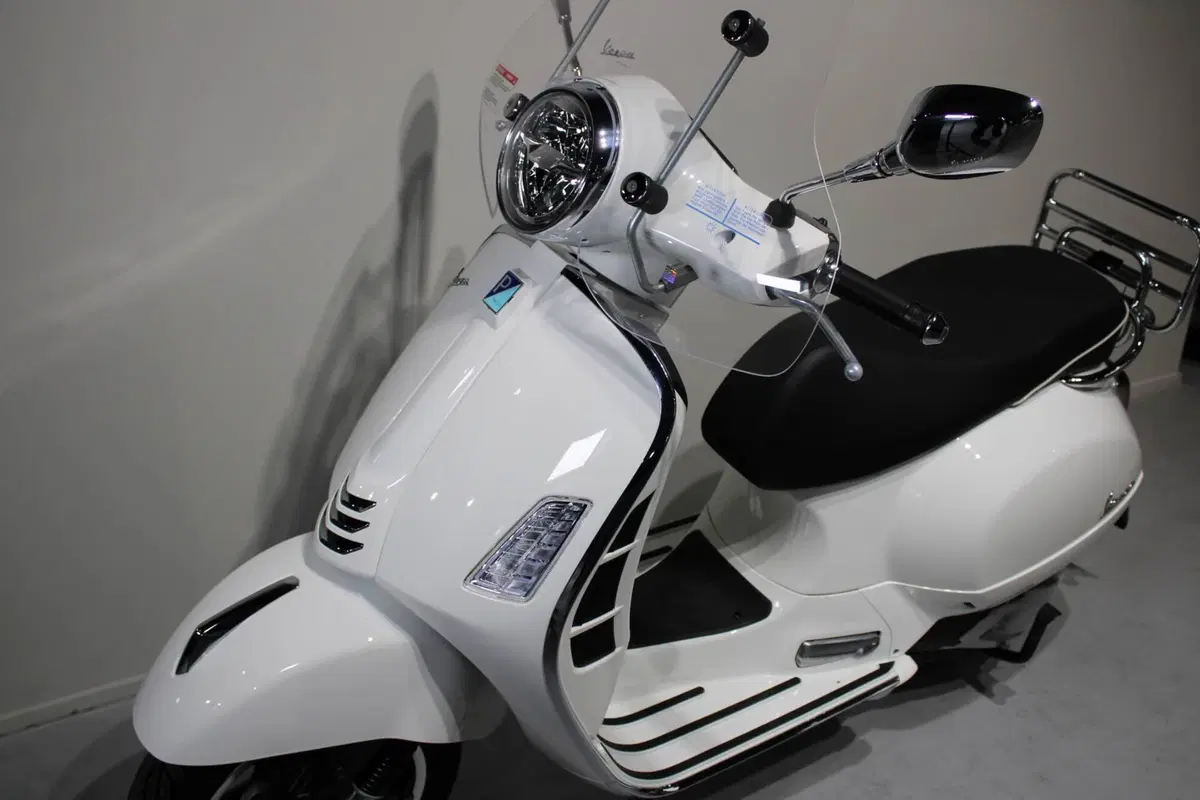 Vespa GTS 310 (2025 - 26) (8)