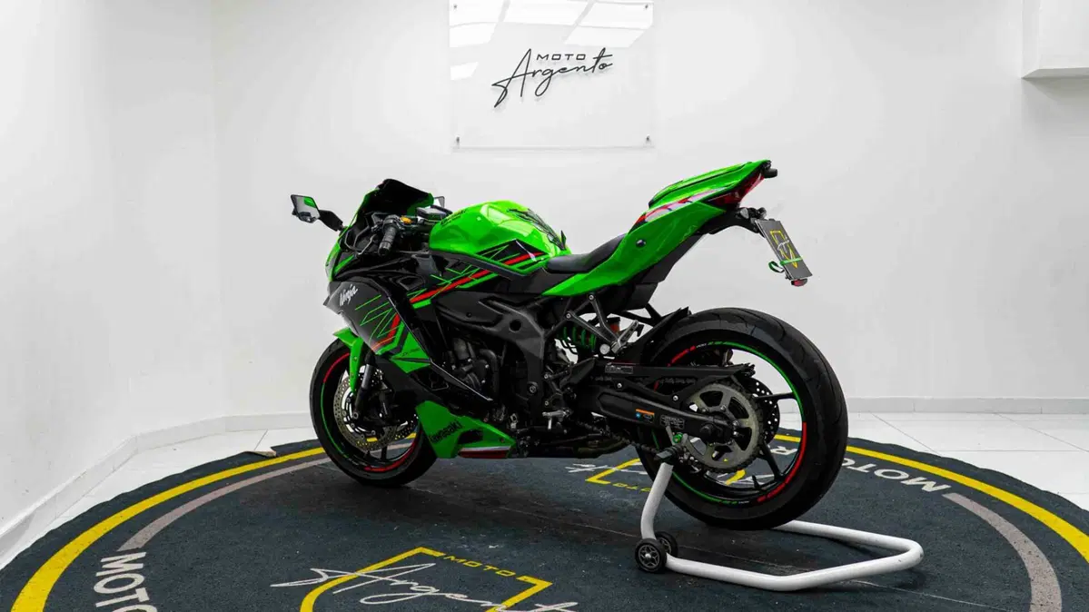 Kawasaki Ninja ZX-4RR (2024 - 27) (6)