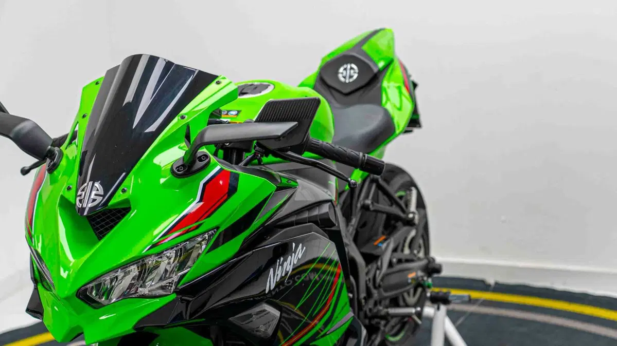 Kawasaki Ninja ZX-4RR (2024 - 27) (11)