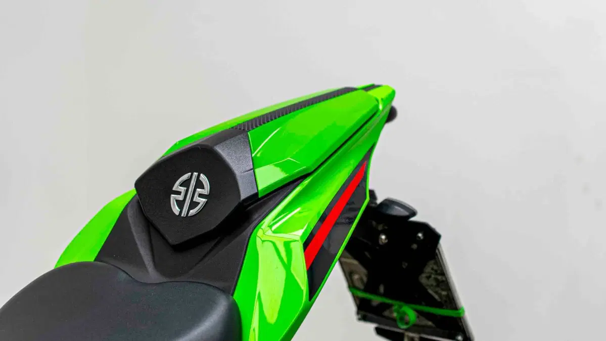 Kawasaki Ninja ZX-4RR (2024 - 27) (12)