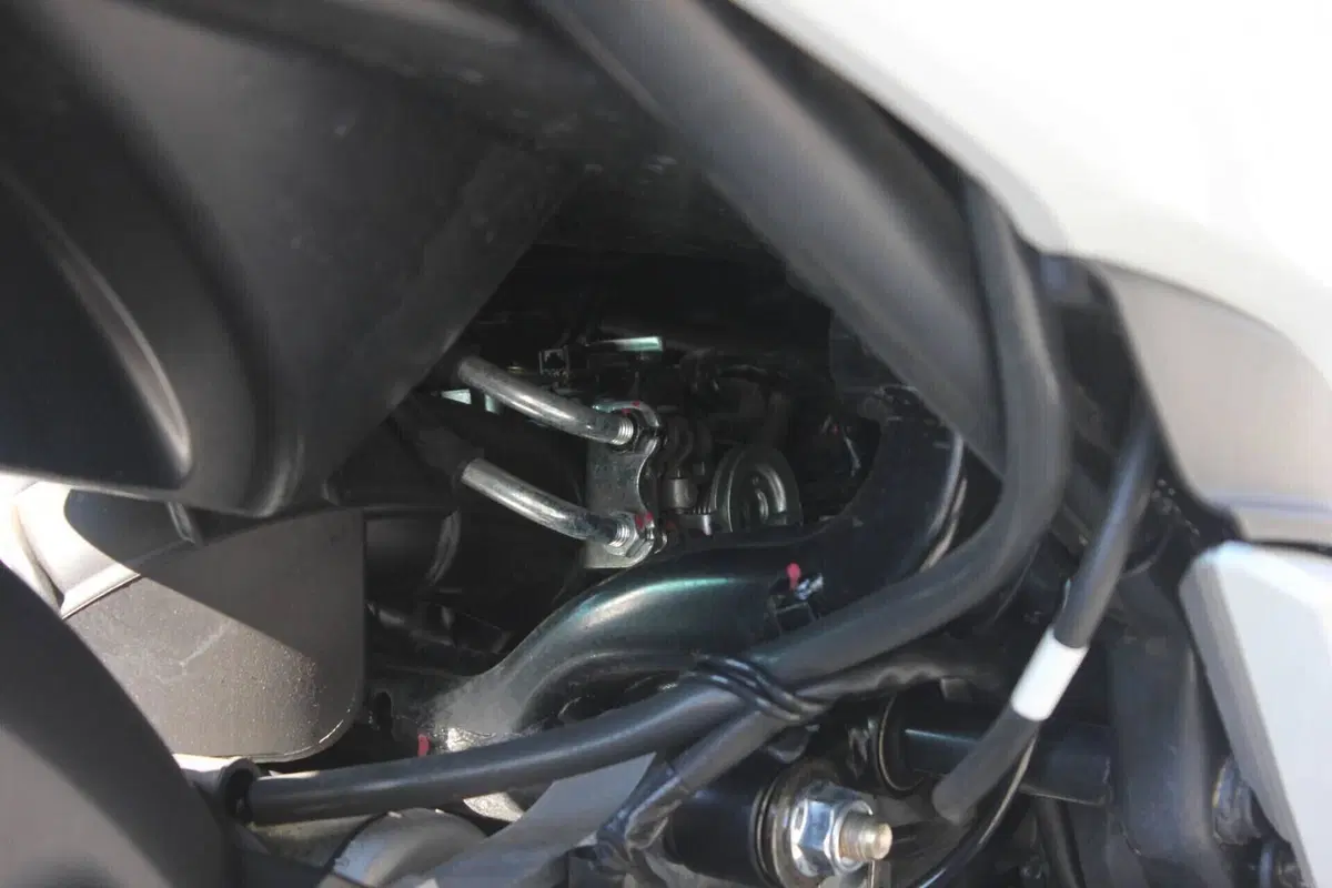Sym HD 300 (2021 - 25) (11)