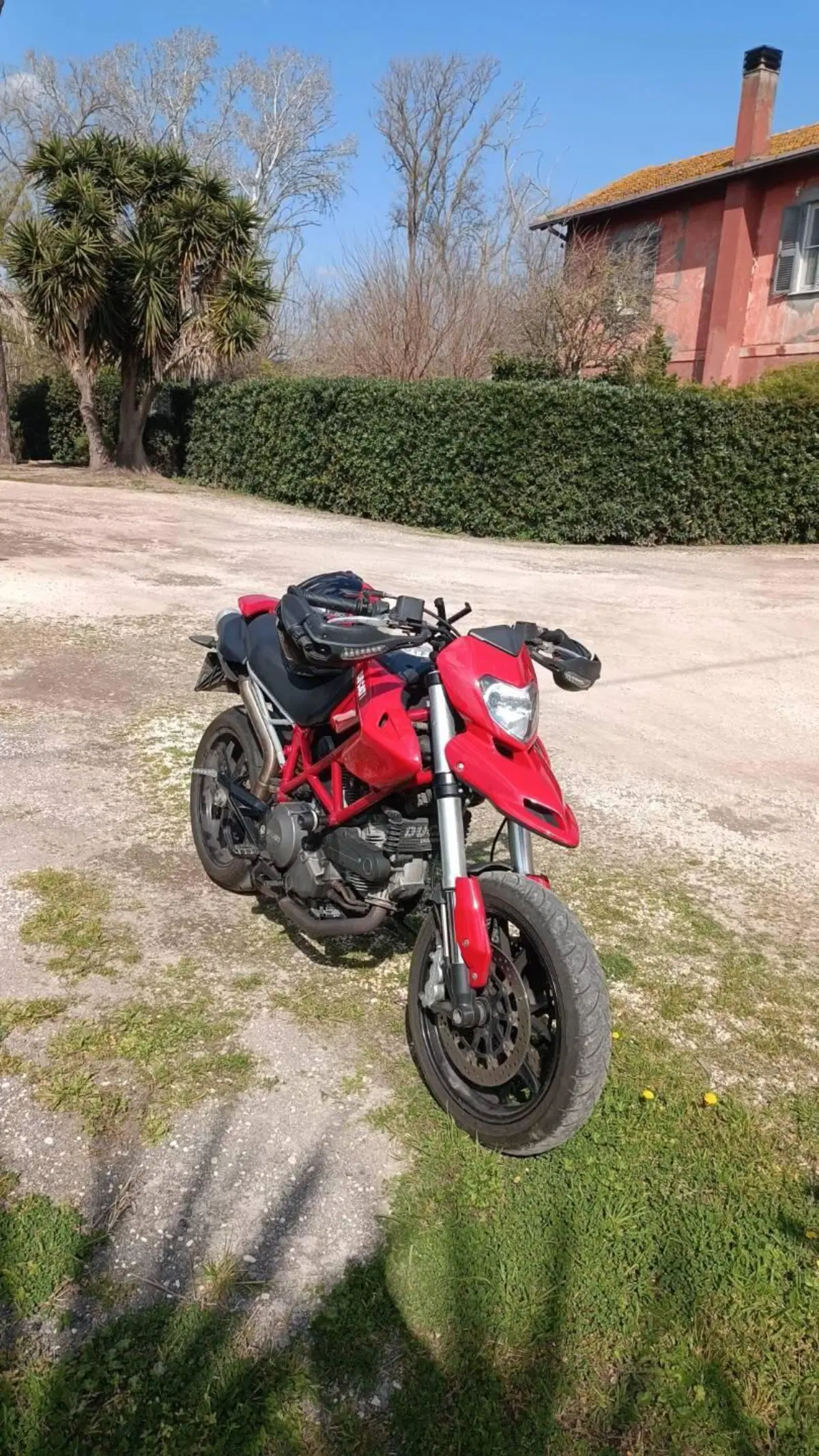 Ducati Hypermotard 796 (2012) (3)