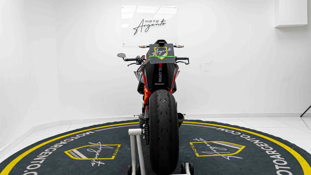 KTM 1290 Super Duke RR (2023) (5)