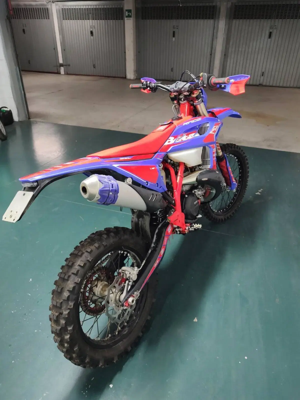 Betamotor RR 300 2T Enduro Race (2026) (5)