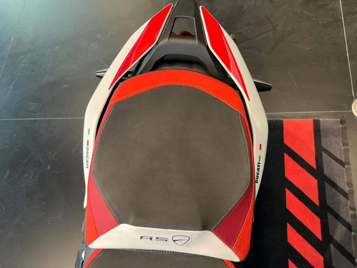 Ducati Multistrada V4 RS (2024 - 25) (7)