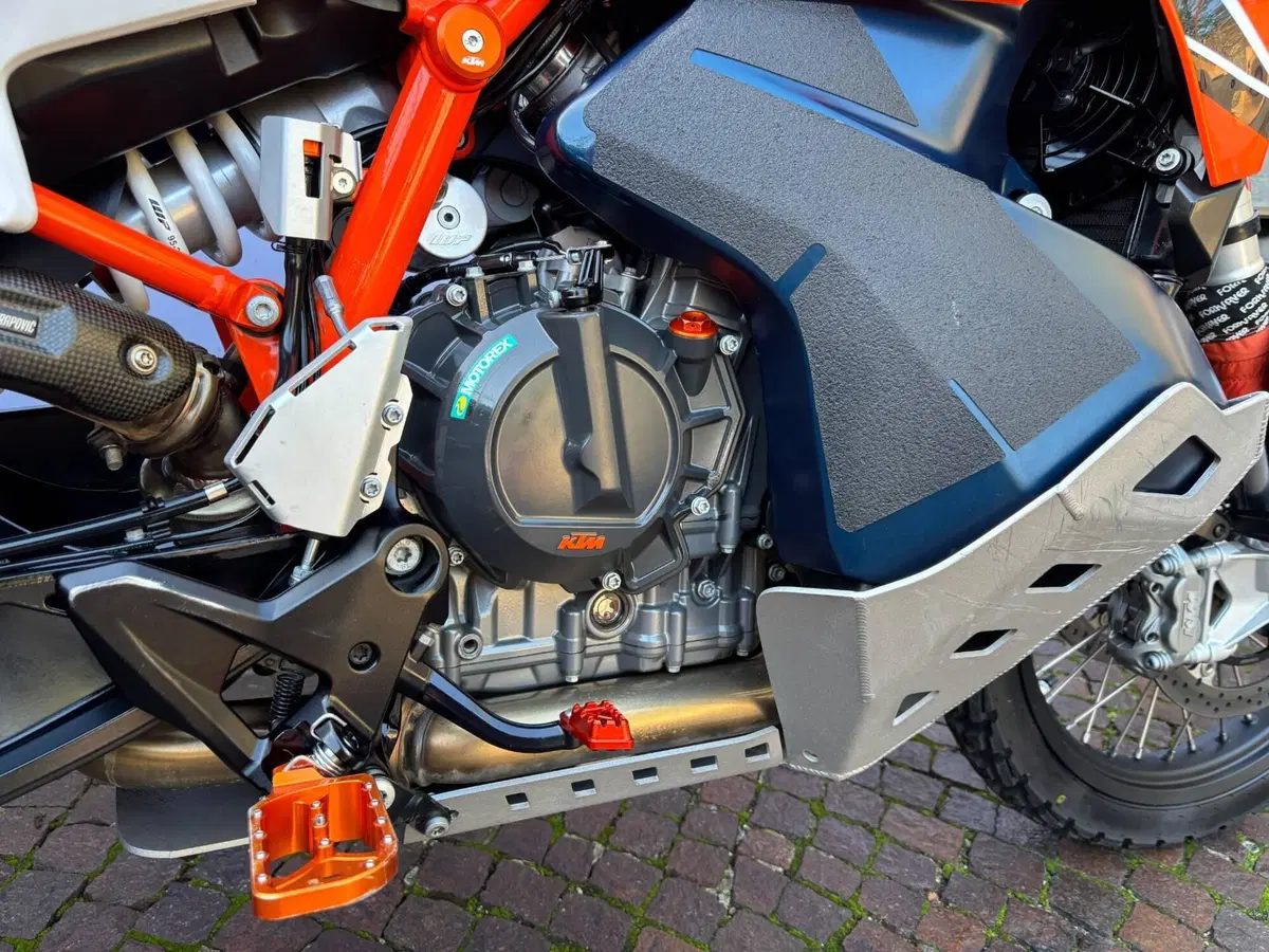 KTM 890 Adventure R (2023 - 24) (3)