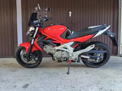 Suzuki Gladius 650 SFV (2009 - 15) usata