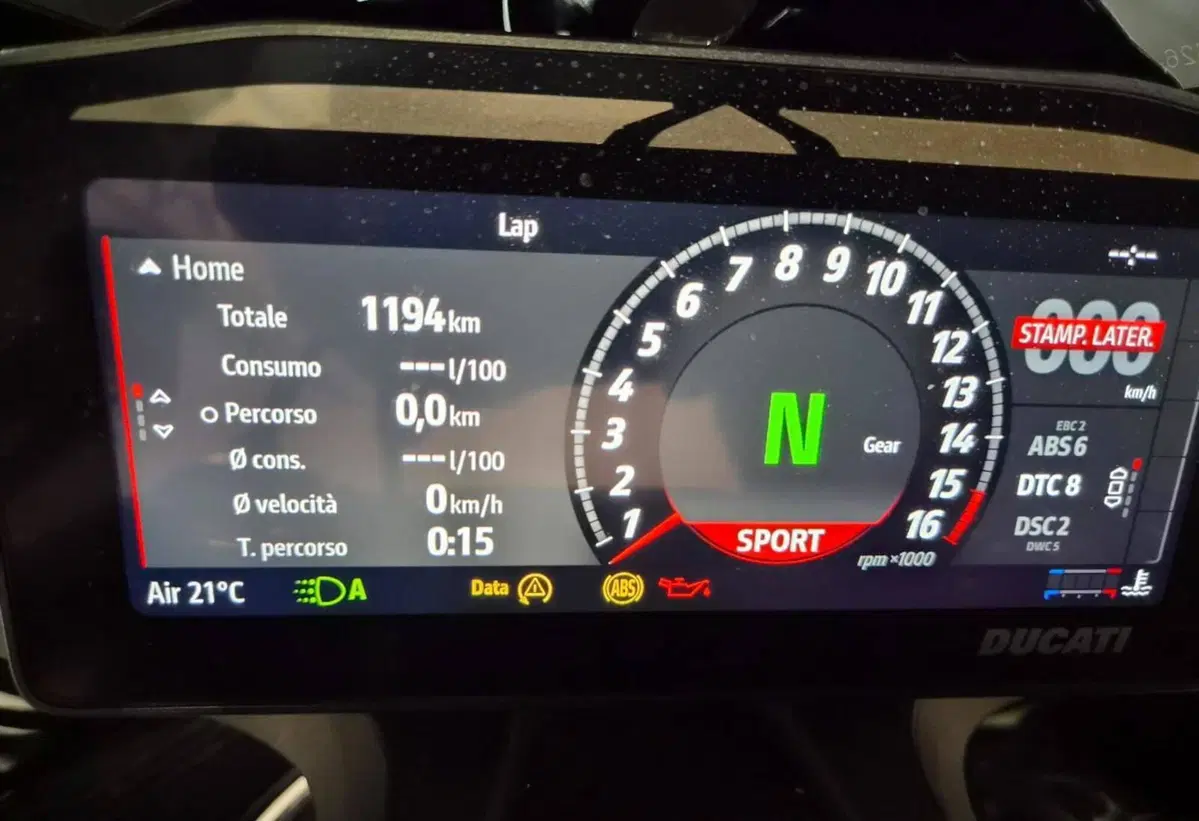 Ducati Panigale V4 Lamborghini (2026) (3)