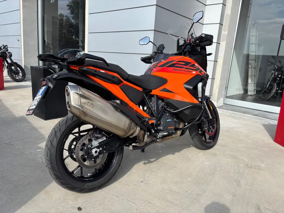 KTM 1290 Super Adventure S (2021 - 25) (2)