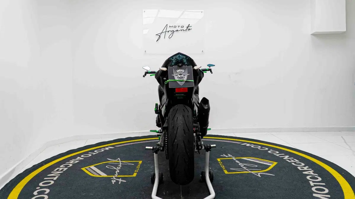 Kawasaki Z 800 ABS (2012 - 16) (9)