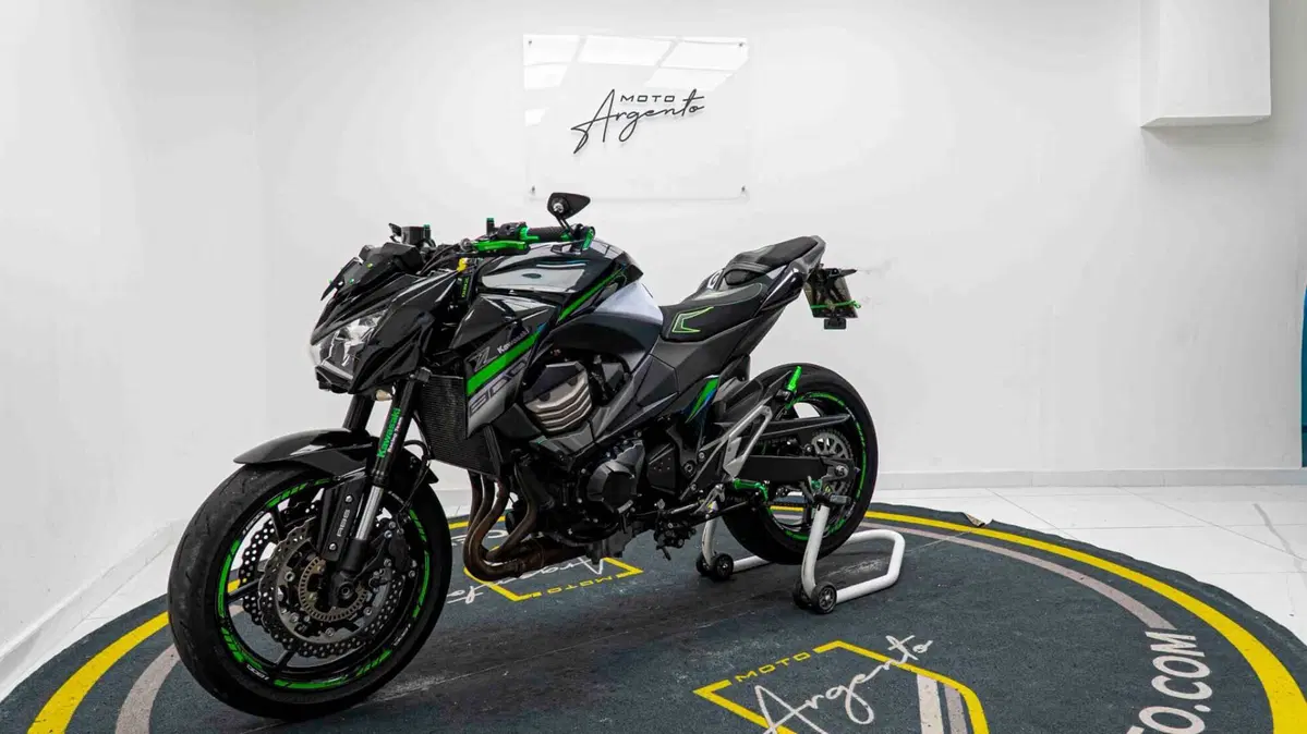 Kawasaki Z 800 ABS (2012 - 16) (12)