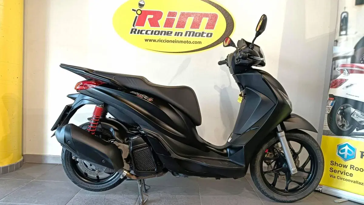 Piaggio Medley 125 S ABS (2021 - 24) (2)