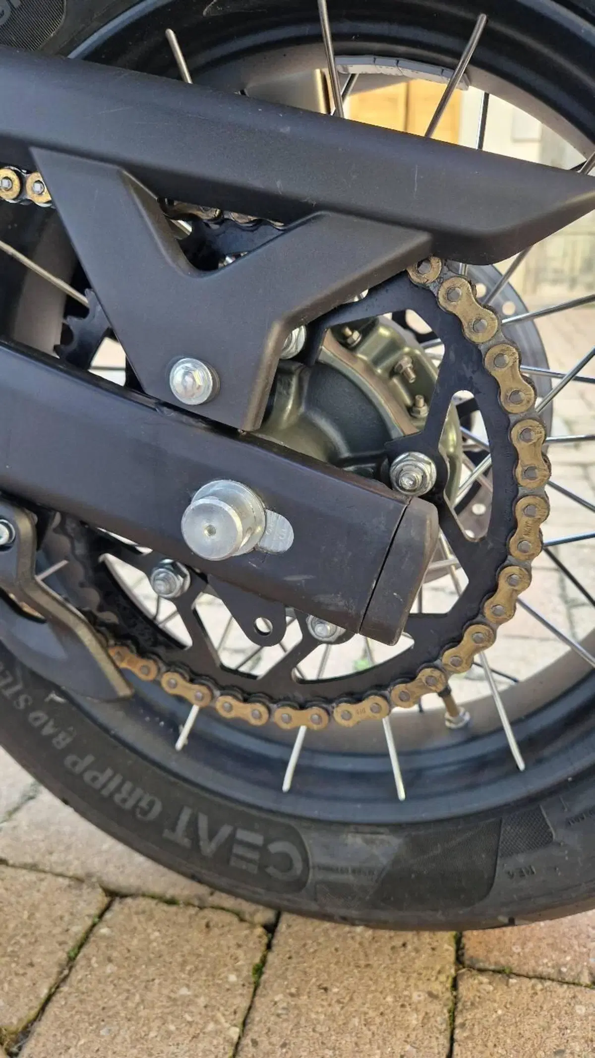 Royal Enfield Himalayan 450 Tubeless (2024 - 26) (5)