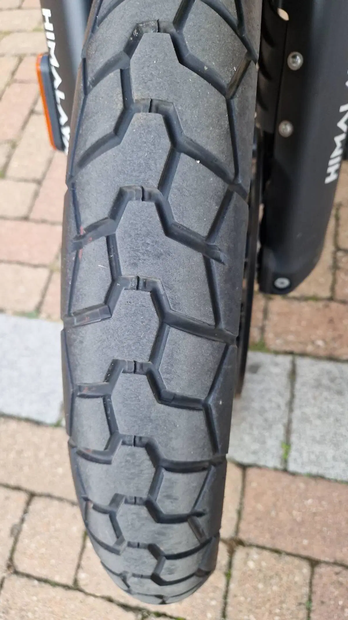 Royal Enfield Himalayan 450 Tubeless (2024 - 26) (9)