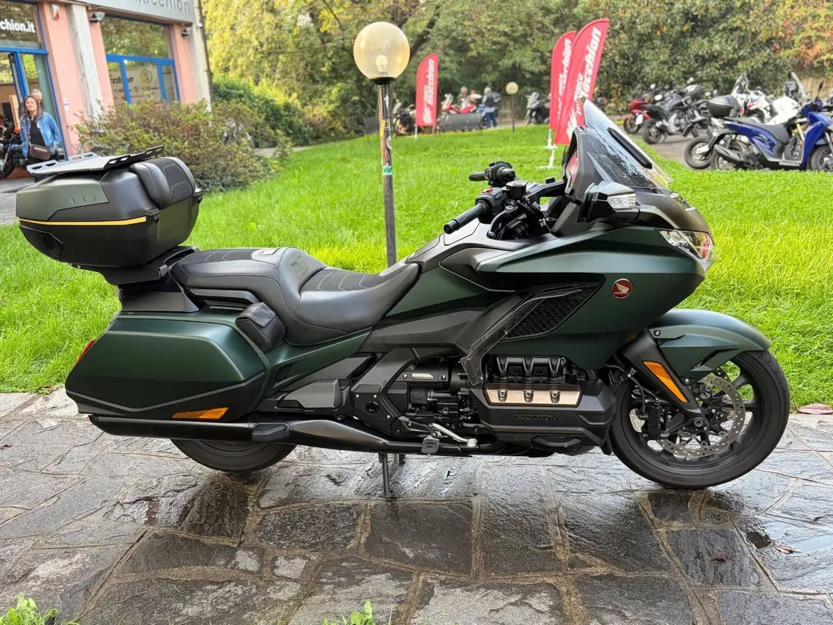 Honda GL 1800 Gold Wing DCT (2021 - 24) (5)