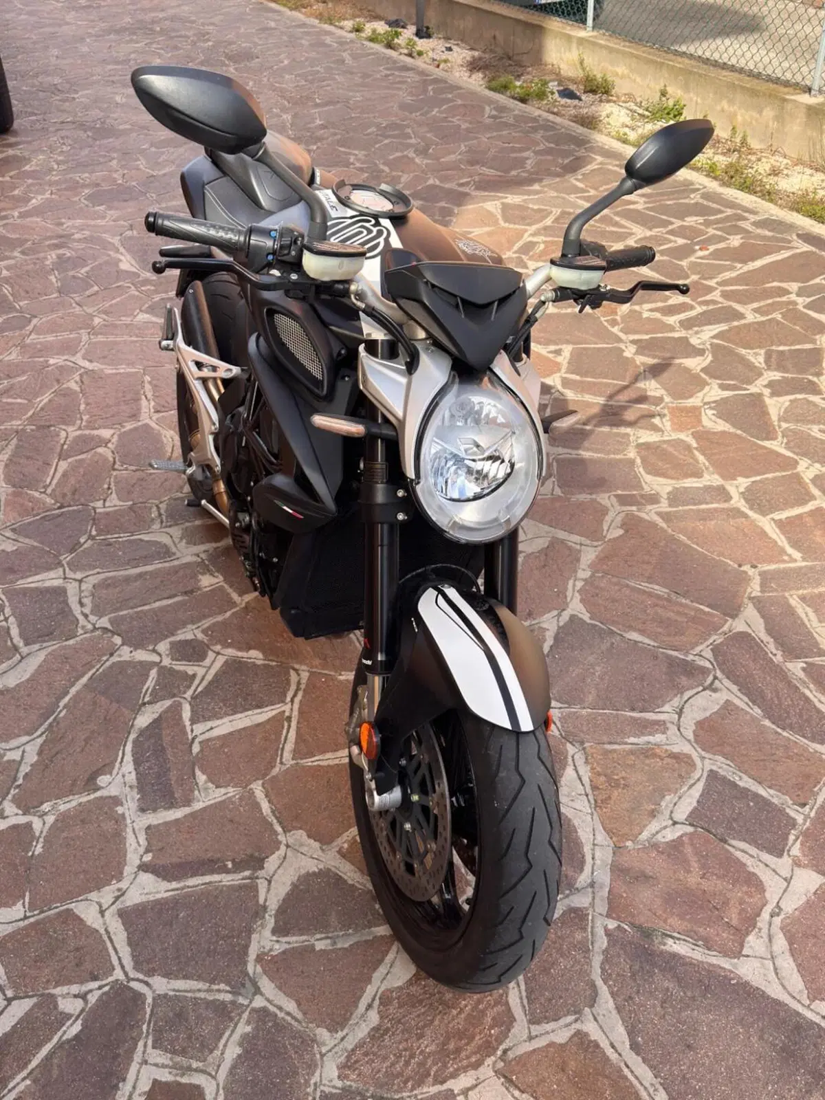 MV Agusta Brutale 800 EAS ABS (2016 - 19)