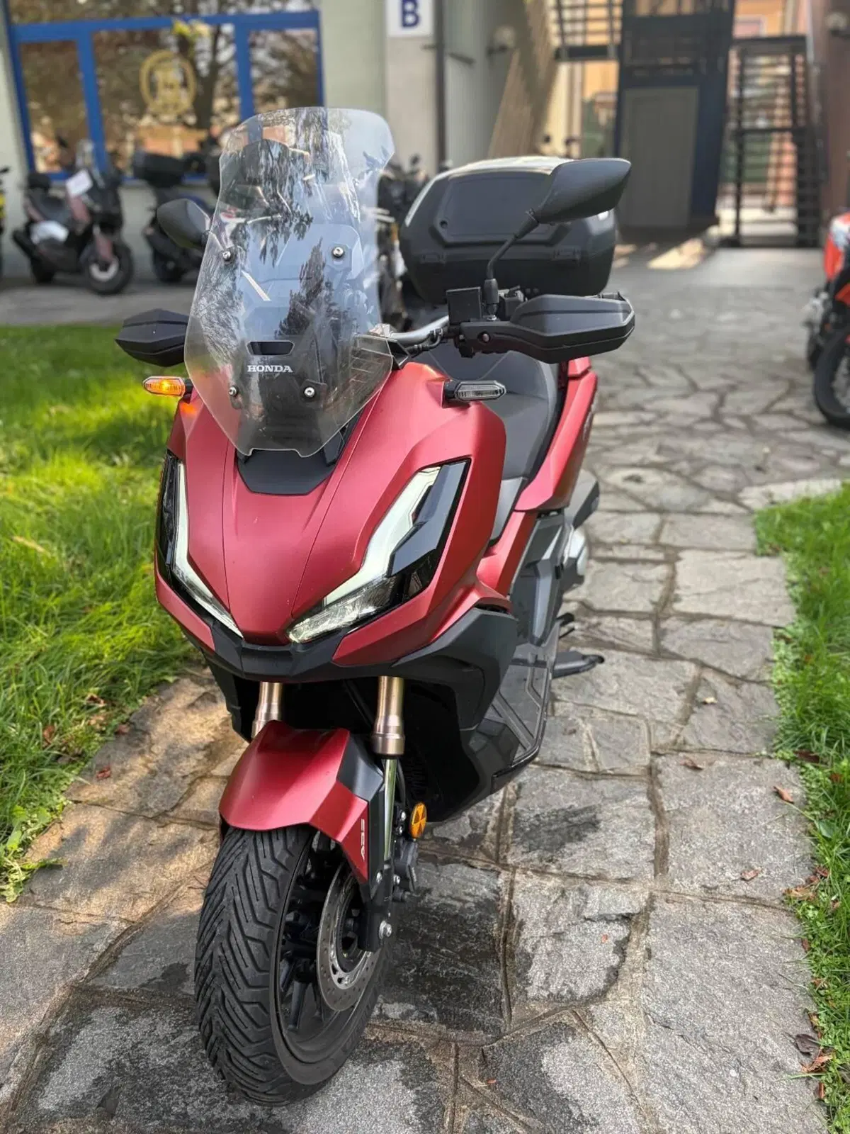 Honda ADV 350 (2022 - 24) (3)