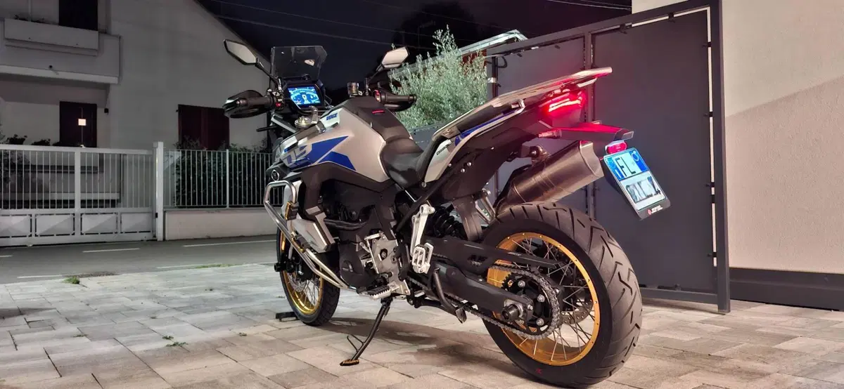 Voge Valico 900DSX (2024 - 26) (3)