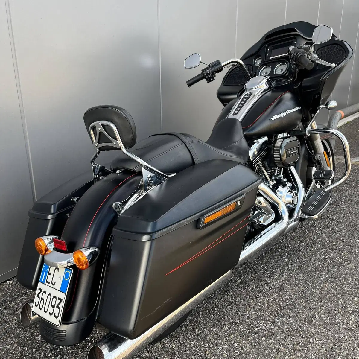 Harley-Davidson 1690 Road Glide Special (2013 - 16) (11)