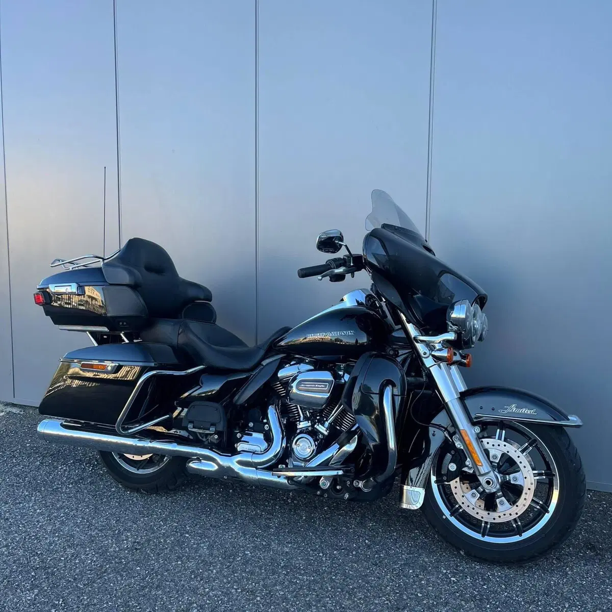 Harley-Davidson 114 Electra Glide Ultra Limited (2019) - FLHTK (6)