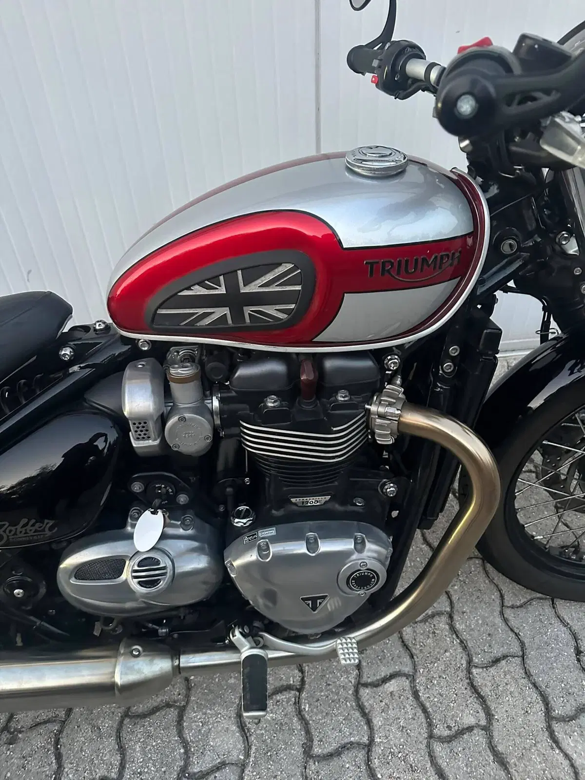 Triumph Bonneville Bobber 1200 (2017 - 20) (9)