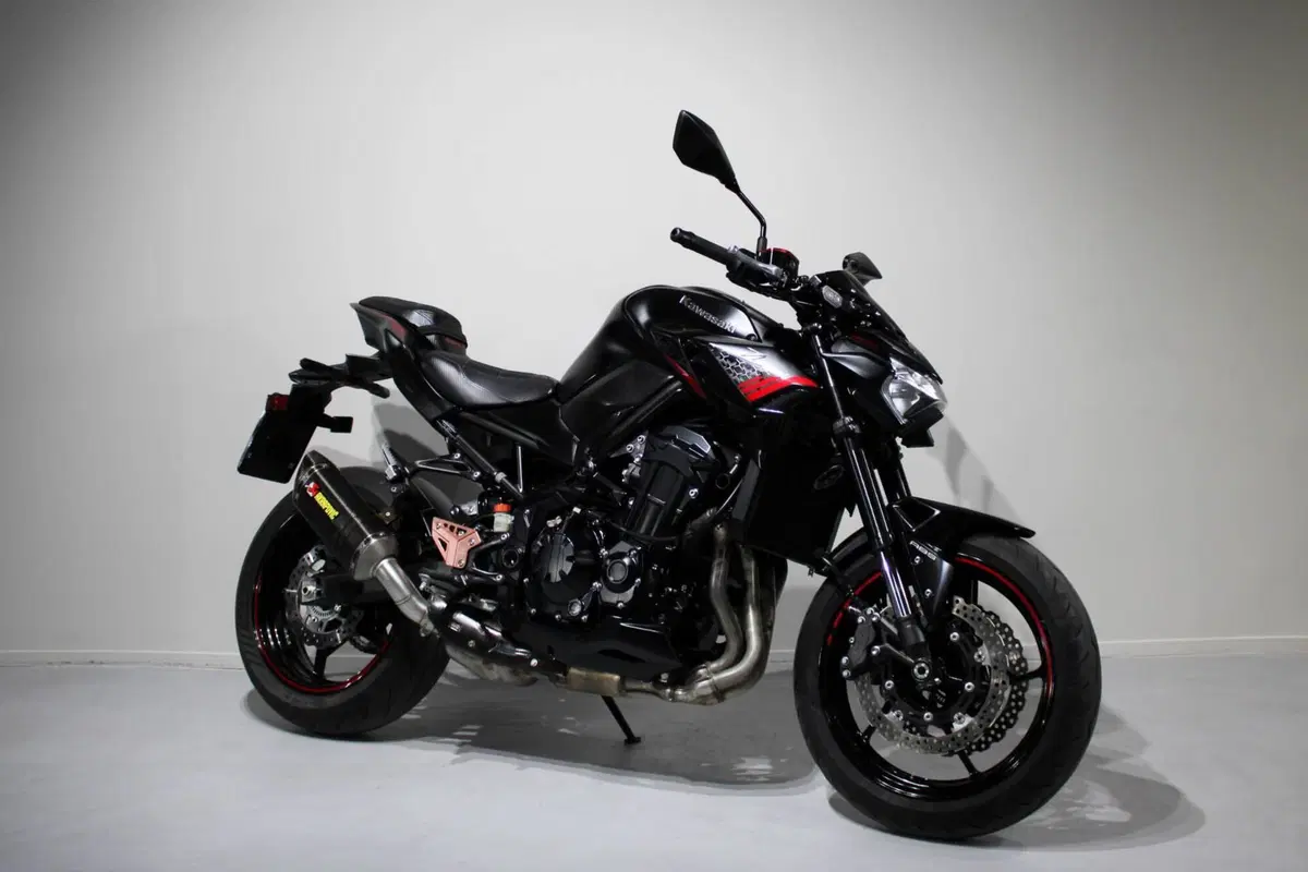 Kawasaki Z 900 (2020) (2)